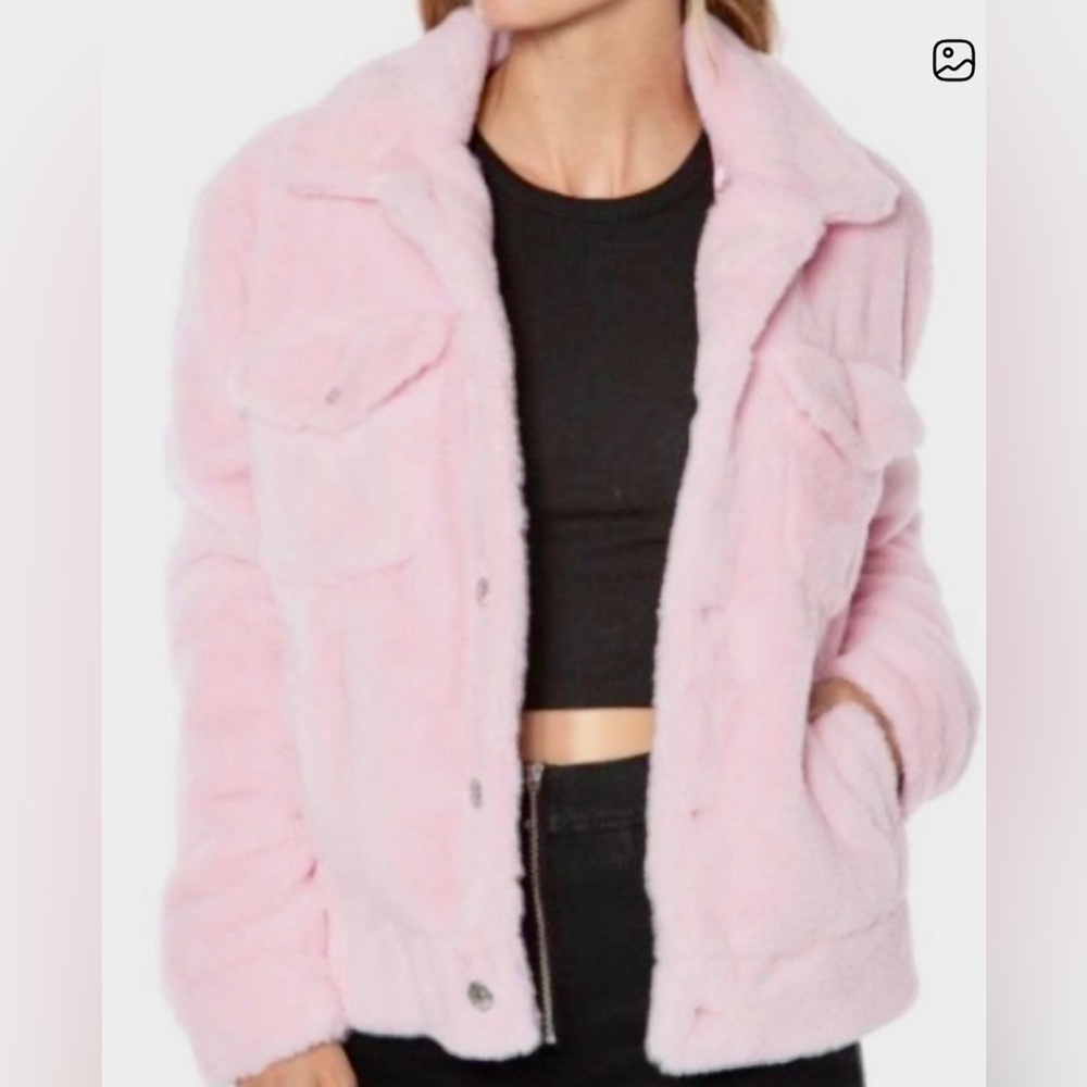 NWT Juice Couture Luxe Faux Fur
Trucker Jacket In Sea Pink Size XS